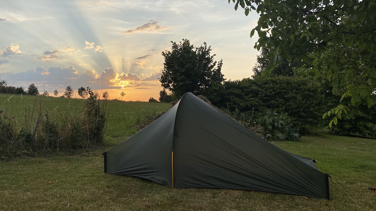 Sunset tent